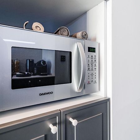 Smart Home - Gloria Apartment Avenue - By Openhouse Тимишоара Екстериор снимка